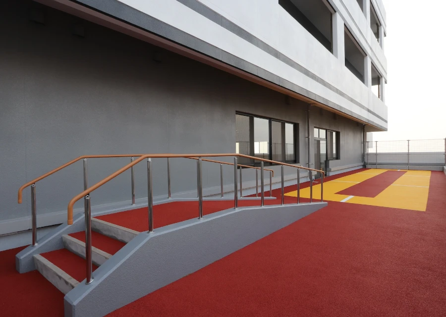 屋外歩行訓練場